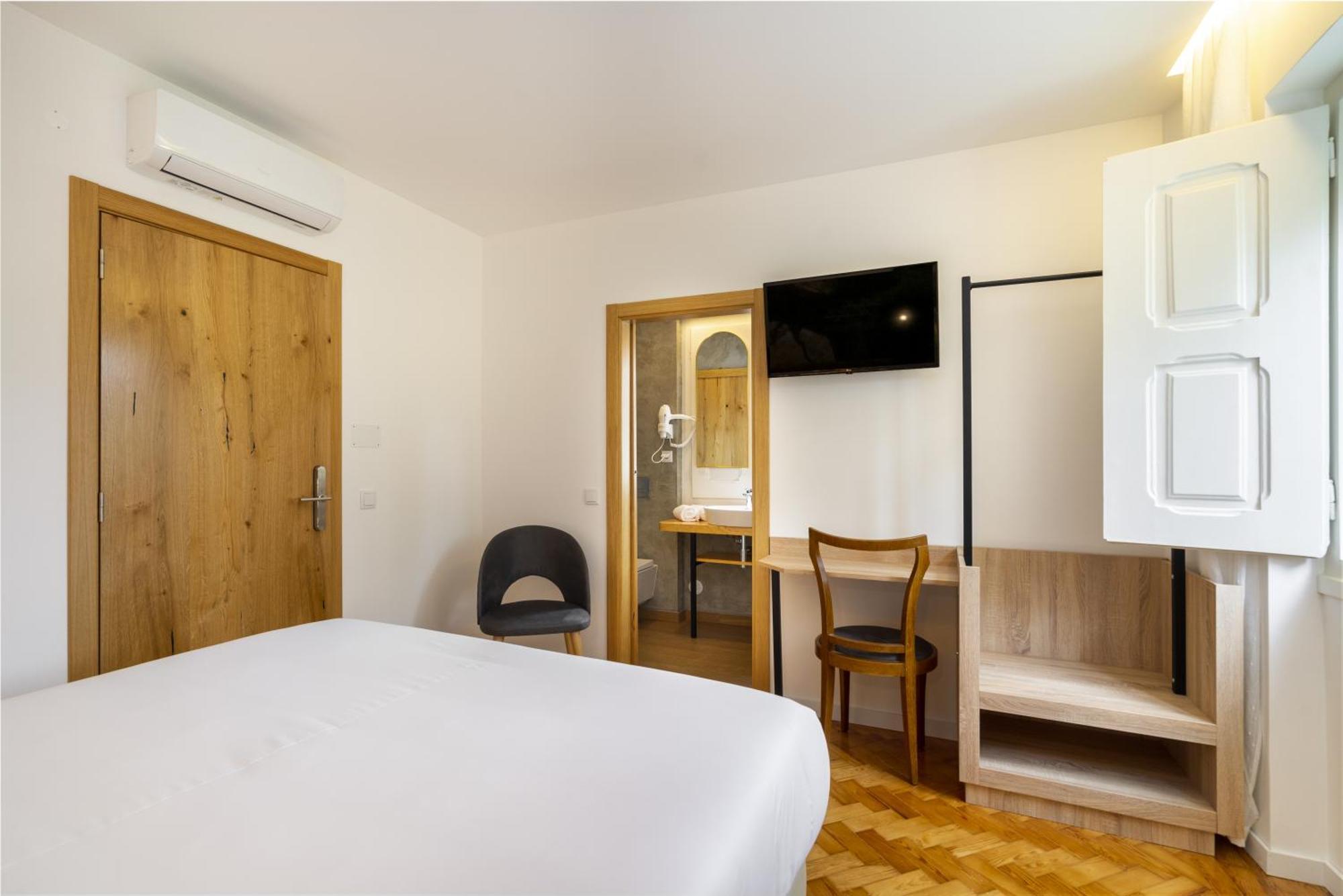 Forest Villas - Guest House Leiria Ngoại thất bức ảnh